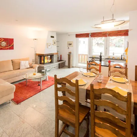 בית נופש Spacious Holiday In With Open Kitchen *